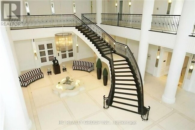 Photo du bâtiment - 15 Greenview Ave