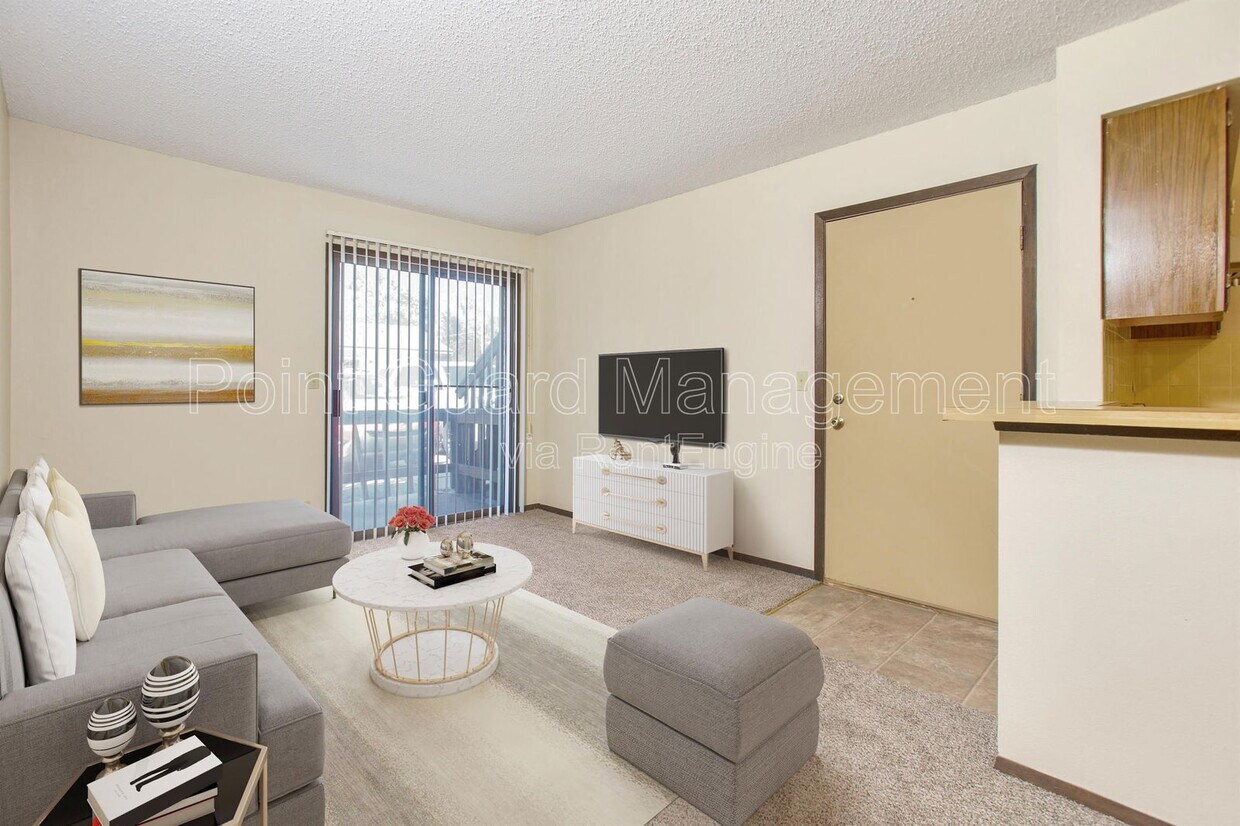 Foto principal - 2802 N Charles Ave