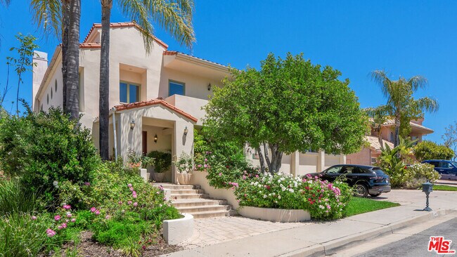 Building Photo - 24907 Marbella Ct
