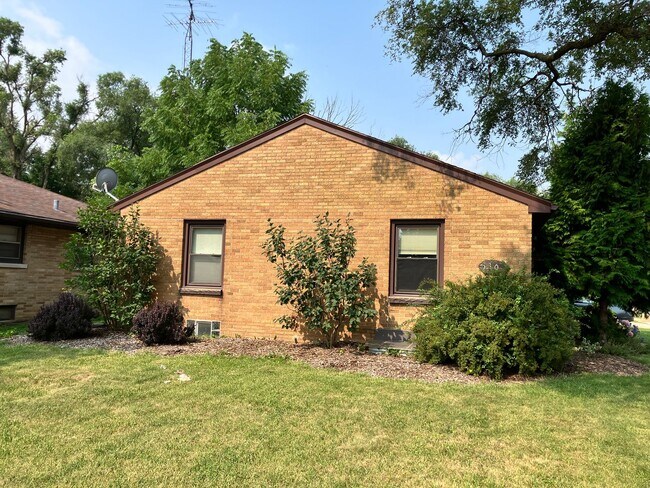 Foto del edificio - Lovely Single Family House in Kenosha