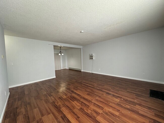 Foto del edificio - Fairchild AirForce Base 3 Bedroom 1 Bath Home