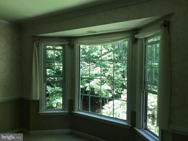 Foto del edificio - 2002 Admiral Dr