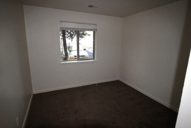 Building Photo - Beautiful Property in Shepherdsville