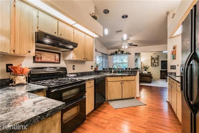 Building Photo - 4 br, 2 bath House - 1054 Rolling Oaks Ave