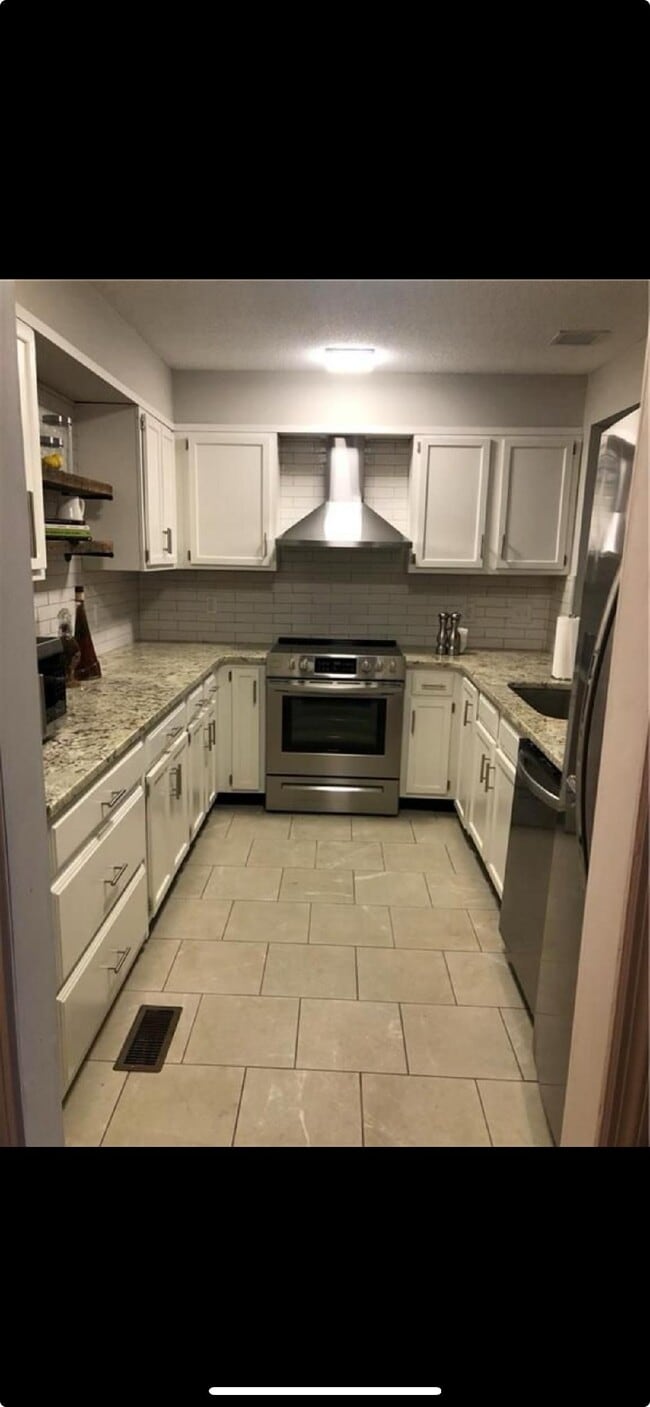 106 Captains Way Unit 106 Captains Way, Anderson, SC 29625 Condo for