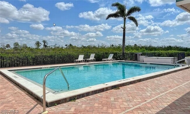 Building Photo - 6691 Estero Blvd