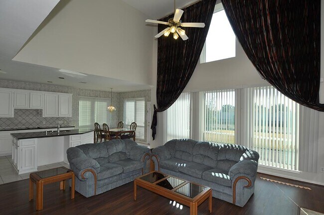 Building Photo - 3931 Shadow Trace Cir