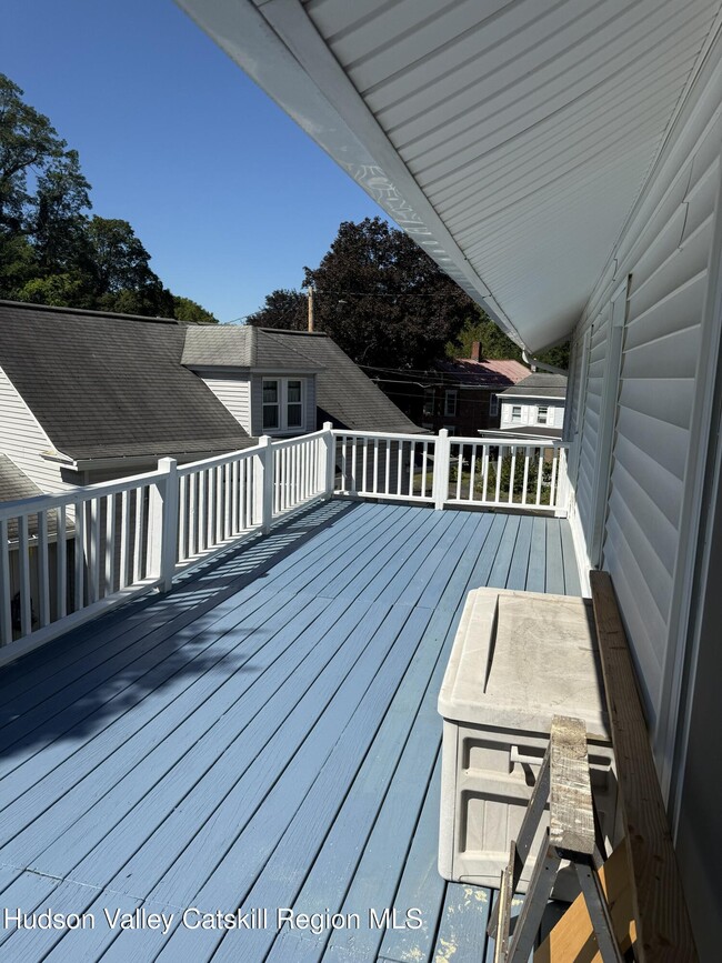 Building Photo - 86 Ulster Ave