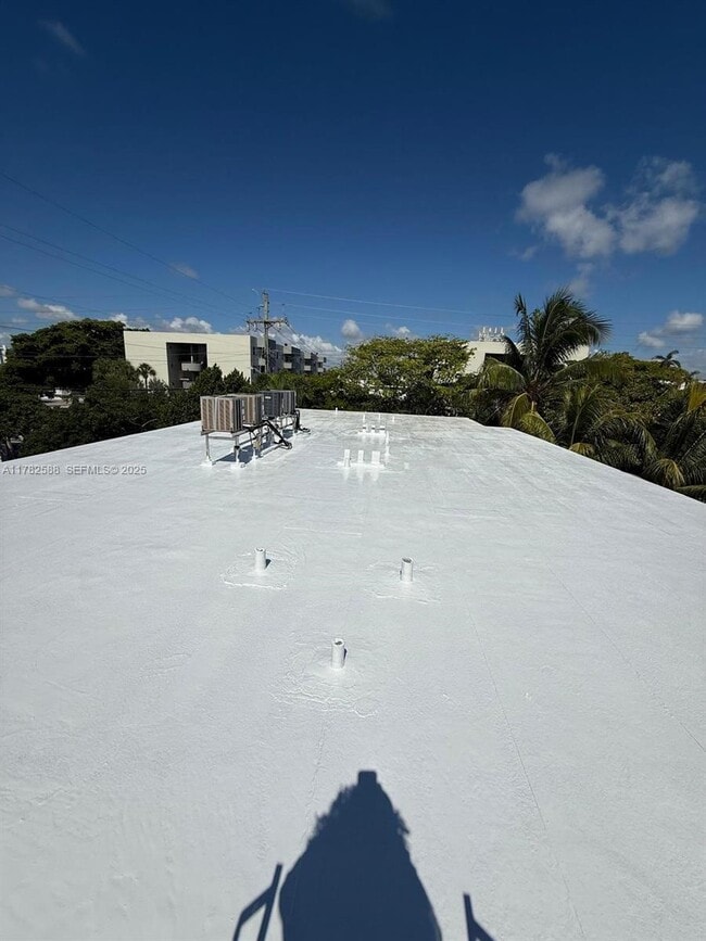 Building Photo - 7025 Rue Granville