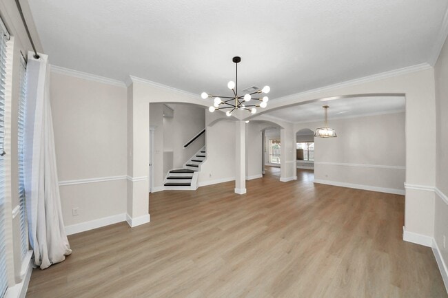 Building Photo - 811 Childers Ct