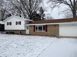 Building Photo - 1058 Carol Rd