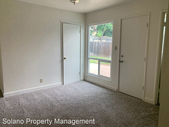 Building Photo - 3 br, 2 bath House - 348 Grape