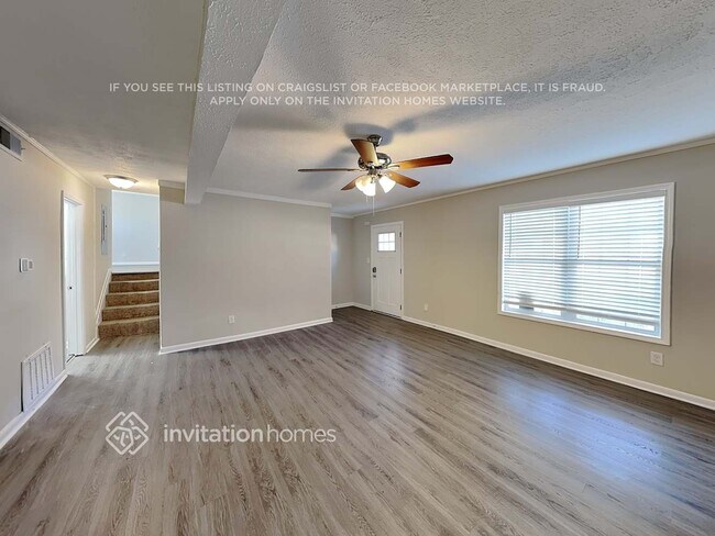 Building Photo - 334 Dartmouth Dr SW