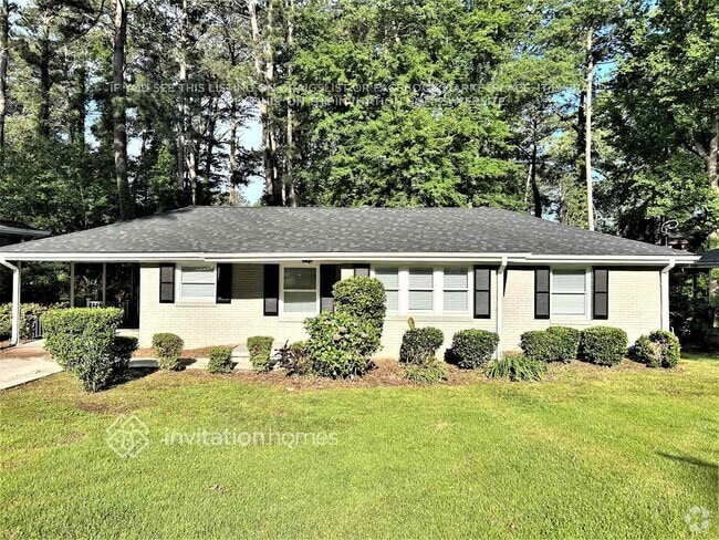 Building Photo - 1095 Longshore Dr