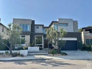 Building Photo - 20401 Aberdeen Ln