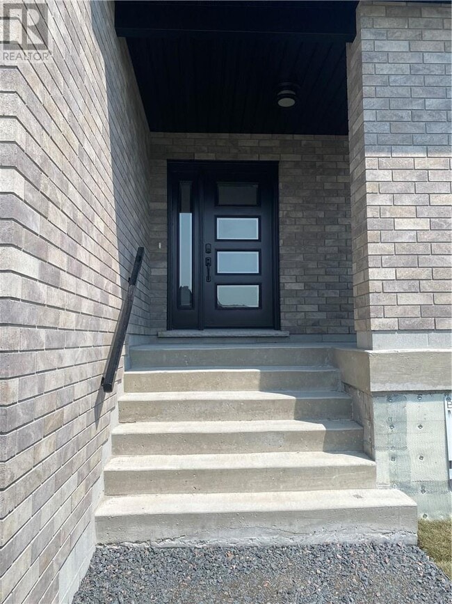 Building Photo - 144 ON-144