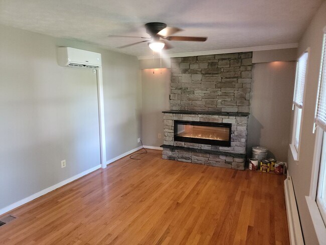 Foto del edificio - Great home for Rent in Hanover School Dist...