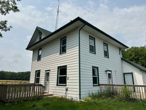 Building Photo - 156 Durham Regional Rd 8