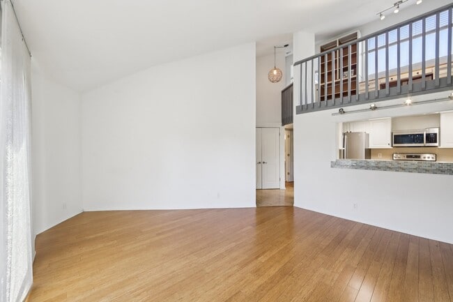 Large living and dining space - 5400 Mountain Blvd