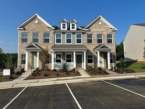 Building Photo - 1201 Darlington Dr