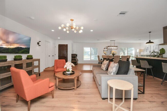 Foto del edificio - 2619 Stoney Brook Dr