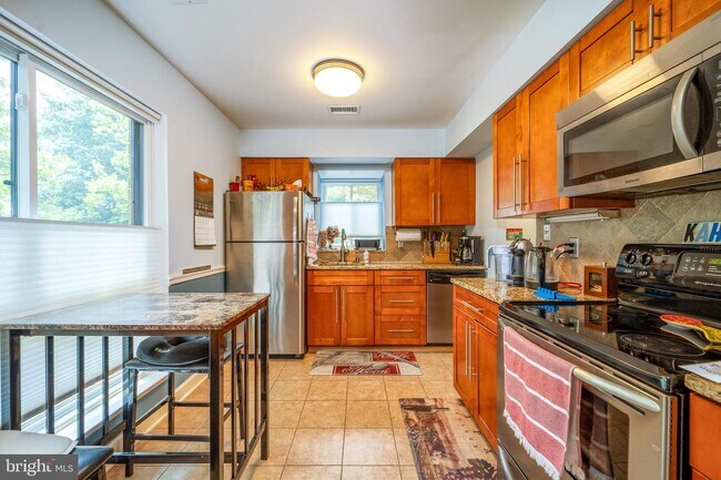 Building Photo - 11214 Beaver Trail Ct