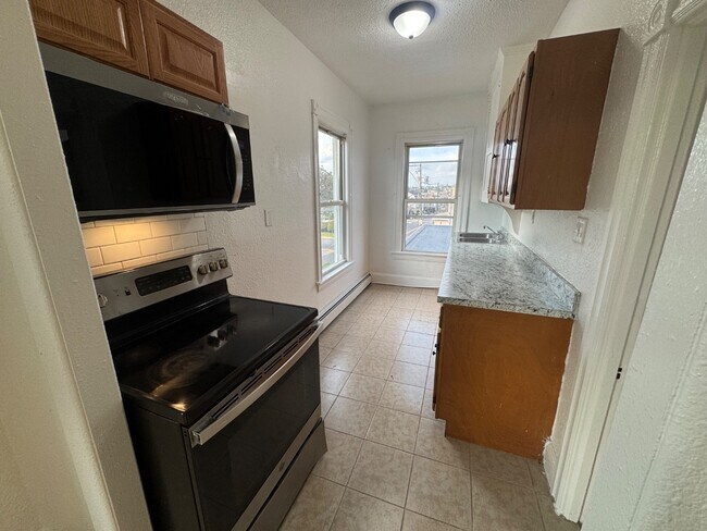 Foto del edificio - 303-303 E Beech St