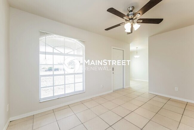 Foto del edificio - 3 Bedroom Pet-Friendly Home in Lehigh Acres, FL with Main Street Renewal