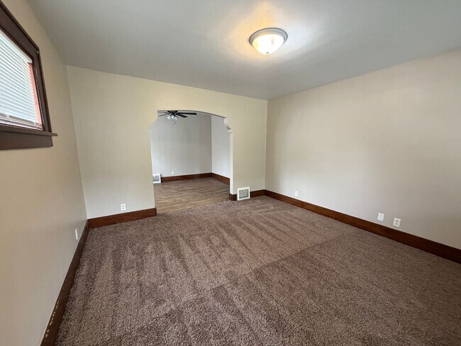 Foto del edificio - 4522 Spatz Ave