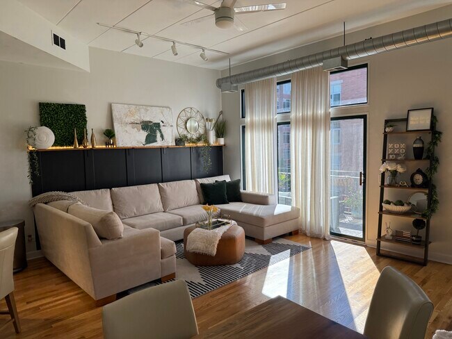 Foto del edificio - 936 W Madison St