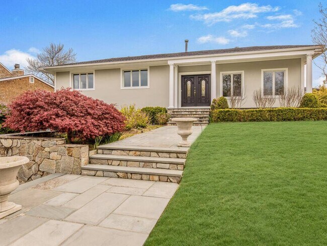 Building Photo - 22 Beachfront Ln