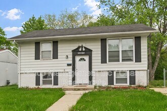 Building Photo - 22015 E Churchill Dr