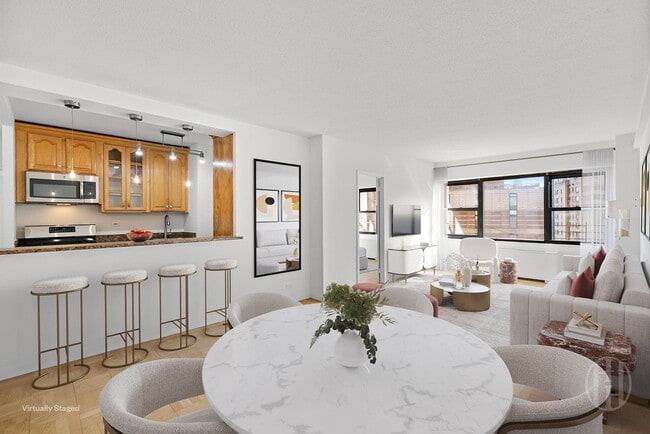 Building Photo - 20 W 64th St