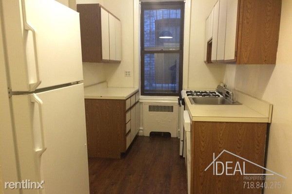 Fotografía del edificio - 205 Clinton St