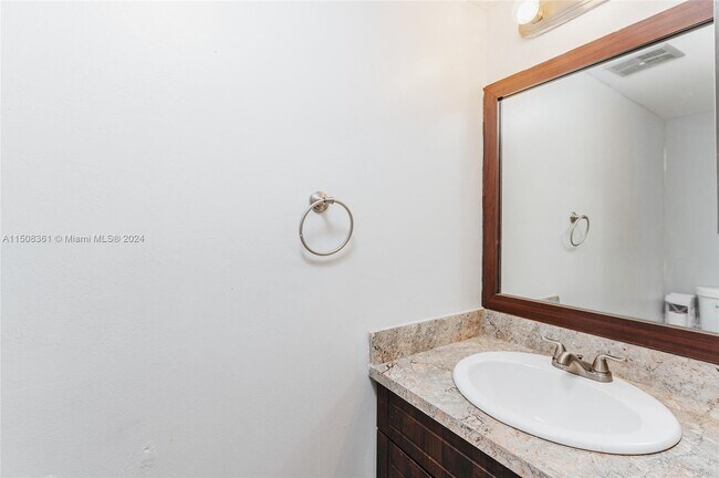 Building Photo - 11219 NW 14th Ct