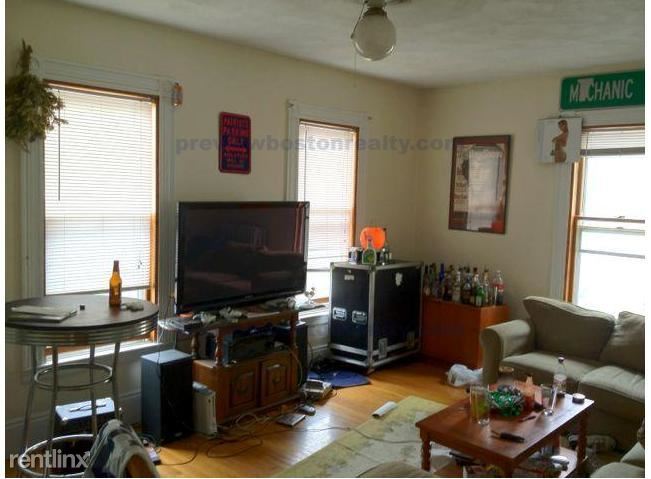 Building Photo - 34 Foster St