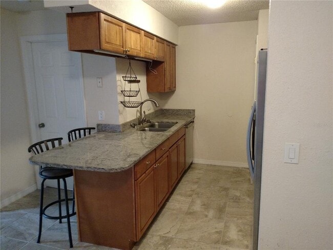 Building Photo - 222 Red Maple Pl