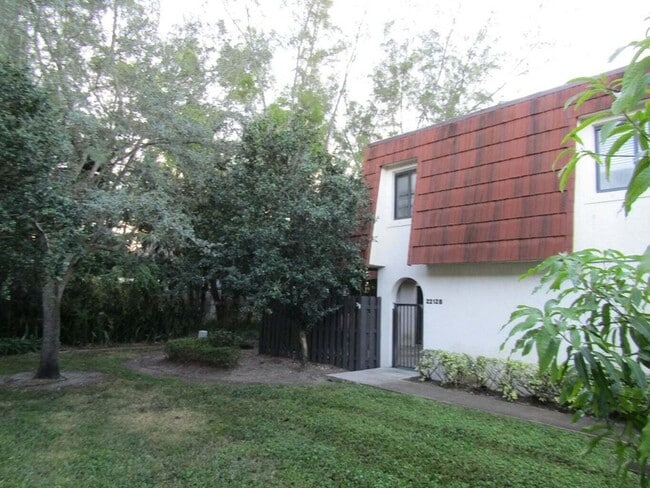 Photo - 2212 White Pine Cir Townhome