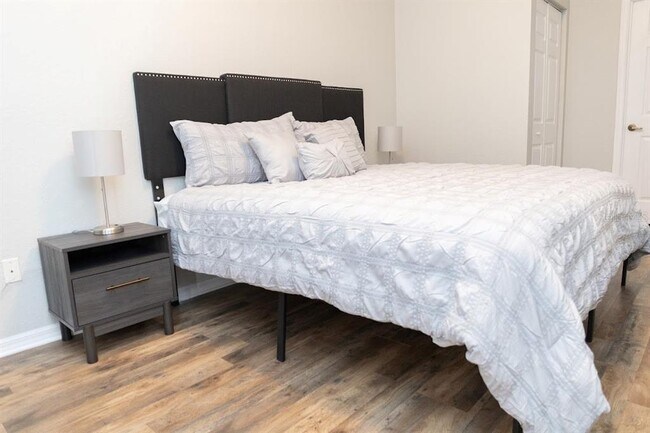 Foto del edificio - 2205 San Vittorino Cir