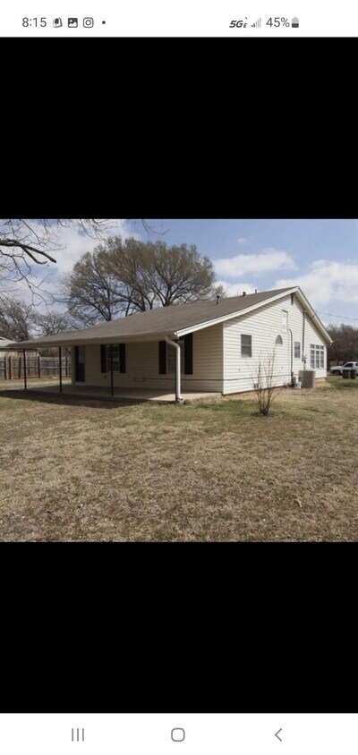 Foto principal - 117 Live Oak St