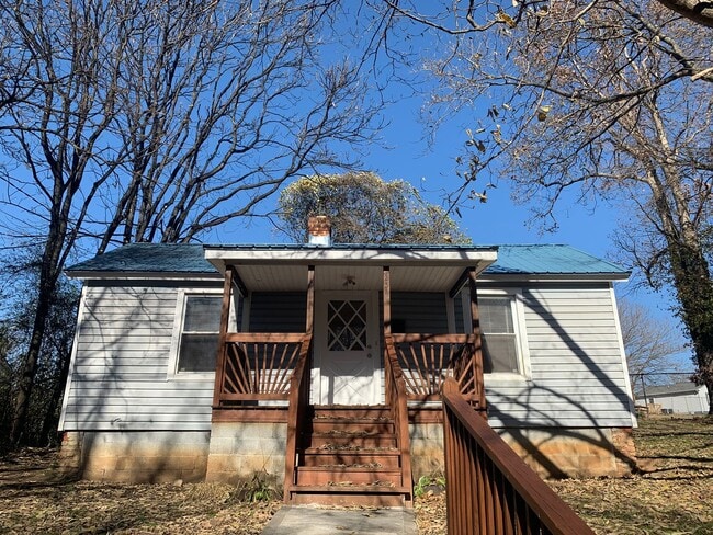Photo - One Level House off Campbell Avenue