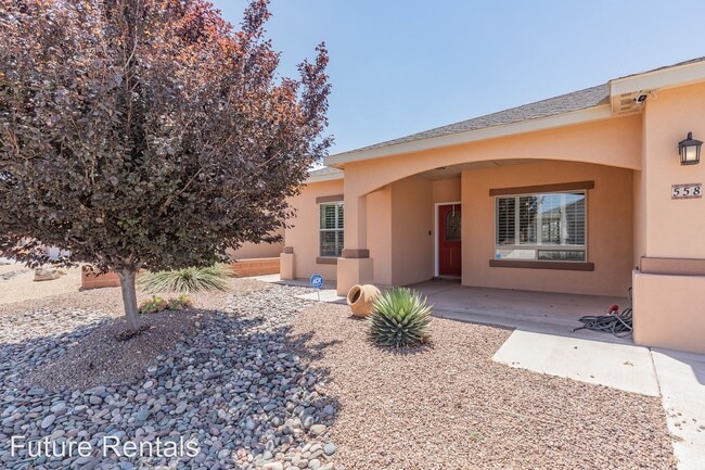 Building Photo - 4 br, 3 bath House - 558 San Simon Dr
