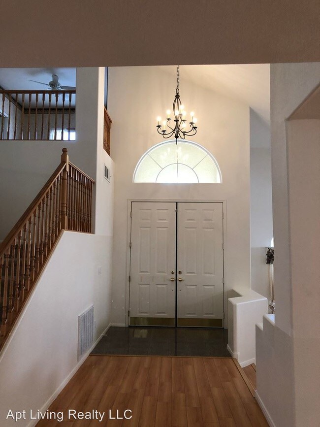 Building Photo - 4 br, 4 bath House - 4700 Laguna Vista Street