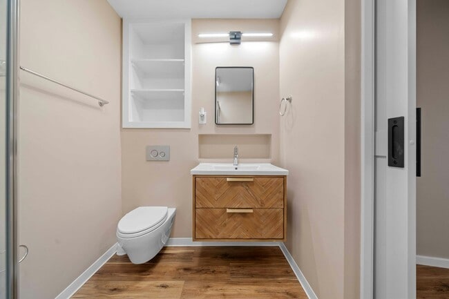 Building Photo - 2039-41 Bonita St