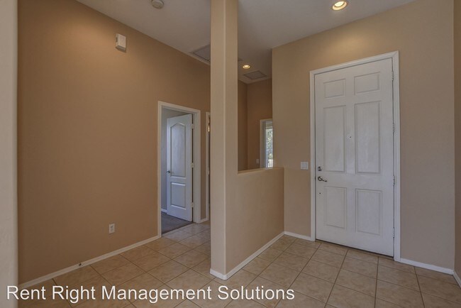 Foto del edificio - 3 br, 2 bath House - 7653 E Shimmer Lane
