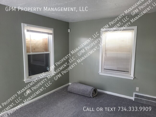 Foto del edificio - 20119 Indiana St