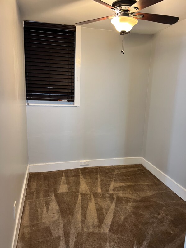 8360 S Mackinaw Ave, Chicago, IL 60617 Condo for Rent in Chicago, IL