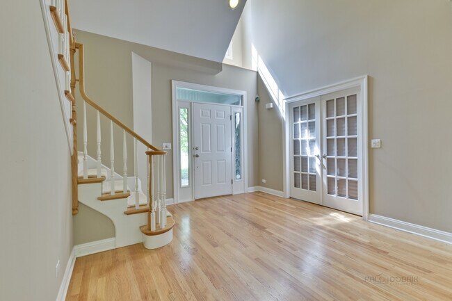 Foto del edificio - 500 Andover Ct