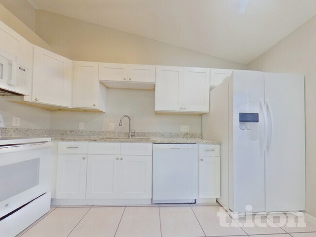 Foto del edificio - 3028 Patel Dr