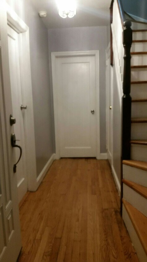 Foto principal - 87-22 Avon St
